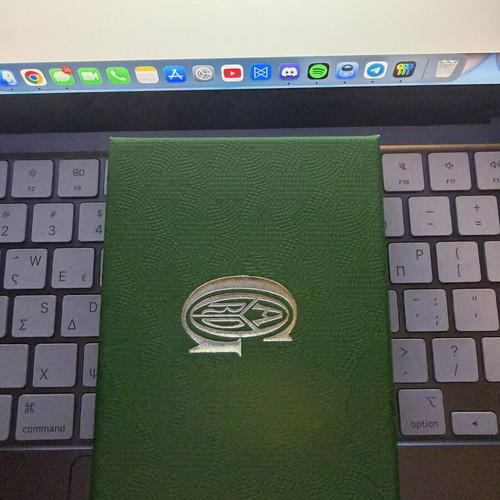 Goyard wallet new, green color