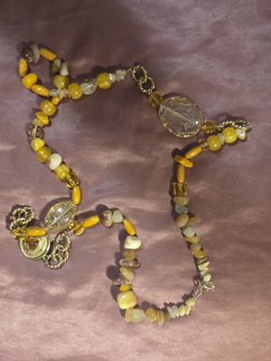 Boho Vintage κολιέ σαν καινούργιο με φυσικούς λίθους και χρυσά στοιχεία