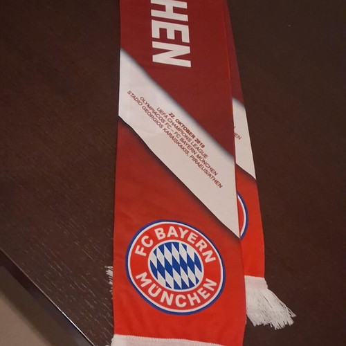 Bayern Munich scarf collectible new