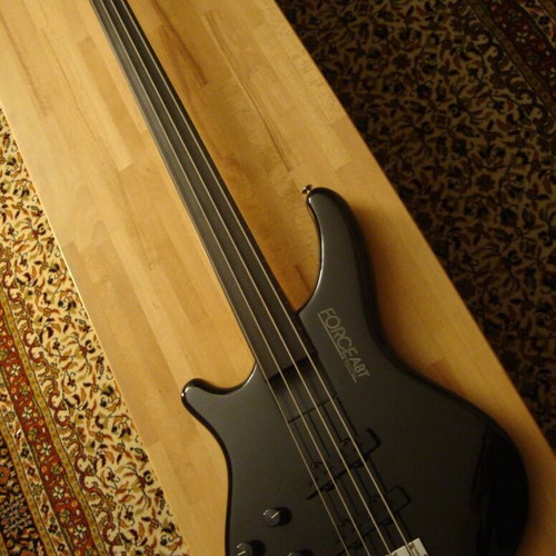 Washburn B-10 Force ABT Fretless Bass Guitar used, left-handed