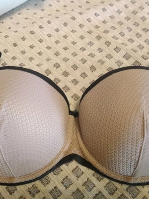 Bra like new in lilac/rotten apple color