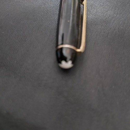 Mont Blanc pen used in very good condition