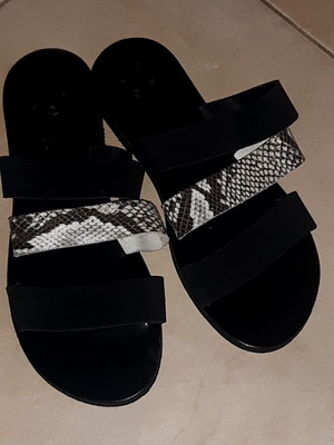 Leather flat sandals flip flops size 40 new black white