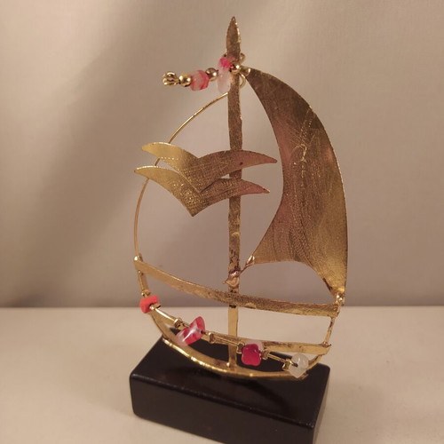 Decorative Vintage Miniature Boat new