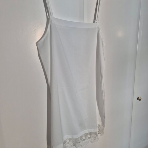 Mamoush dress new, long with pockets, belt and white inner dress