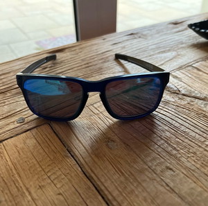 Γυαλιά oakley