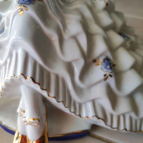 Royal Dux porcelain figure of woman reading book, new