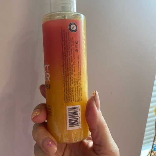 Protect My Hair Sun Shield Mist new with collagen and aloe vera