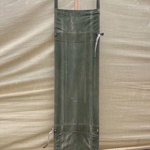 American army bed 1960 like new, folds in half