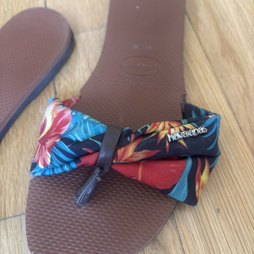 Havaianas flip-flops size 40, brown