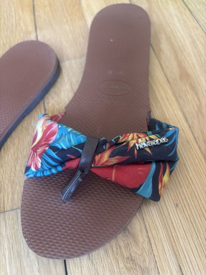 Havaianas flip-flops size 40, brown