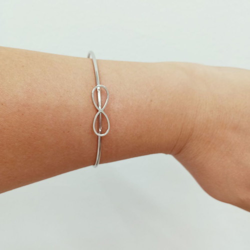 Steel infinity bracelet new made of stainless steel