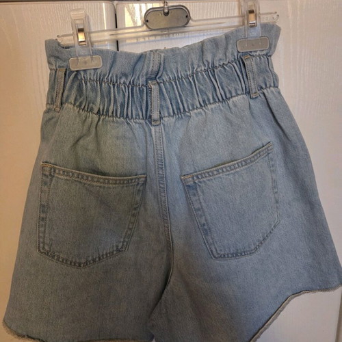 Zara denim shorts extra small like new, high waist, blue