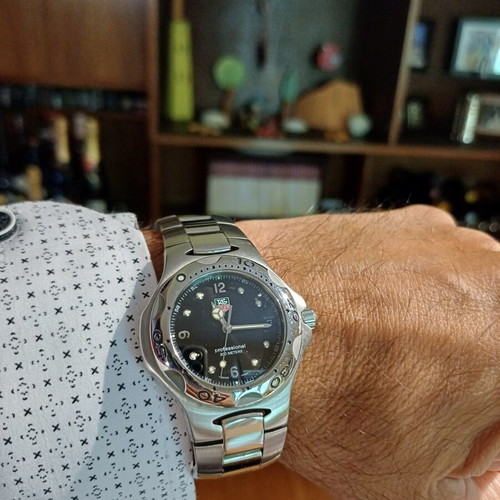 TAG Heuer Kirium Professional 200 watch, black