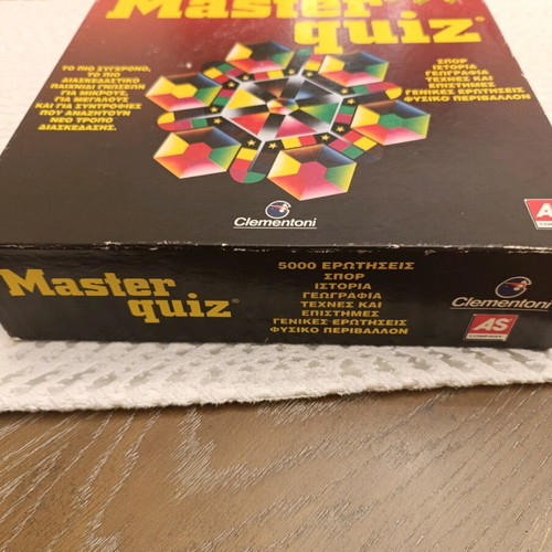 Master Quiz by Clementoni like new knowledge board game 1983