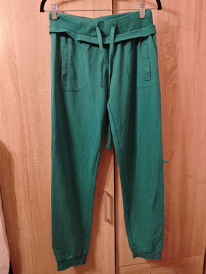Women's tracksuit used, size M, green