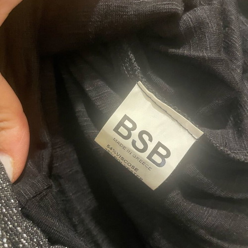 BSB blouse like new with silver thread shine, size M