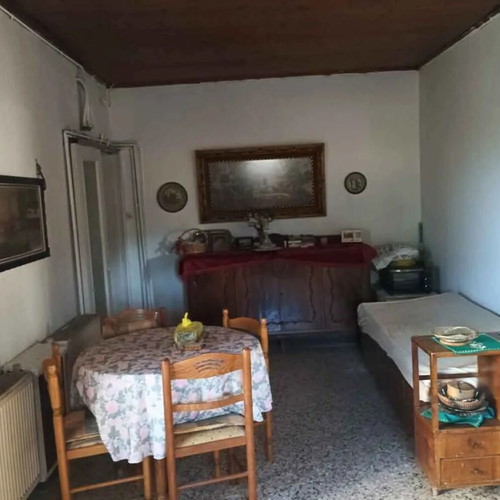 Μονοκατοικία 63 τ.μ. στην Αρτέμιδα Λούτσα, 1 υπνοδωμάτιο, 1 μπάνιο