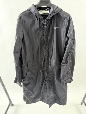Off-White Unfinished Raincoat FW19 black, like new, size XS fits L