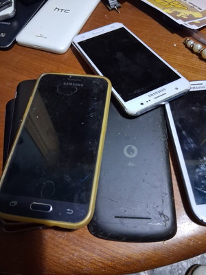 Samsung mobile phones, approx. 20 pieces for spare parts