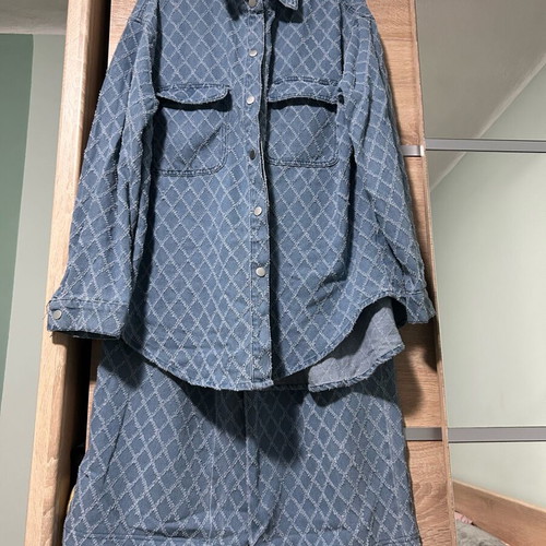 Denim set like new, shirt with pants blue