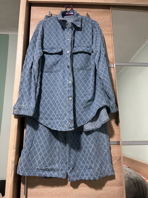 Denim set like new, shirt with pants blue