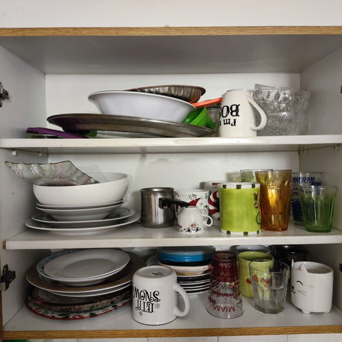 Kitchenware set used, plates, glasses, mugs & storage containers