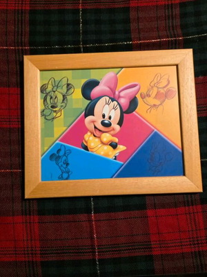 Minnie Mouse kids frame like new, wooden frame