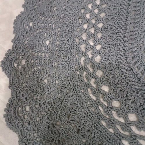 Handmade rug like new 1.10×1.55 dark gray