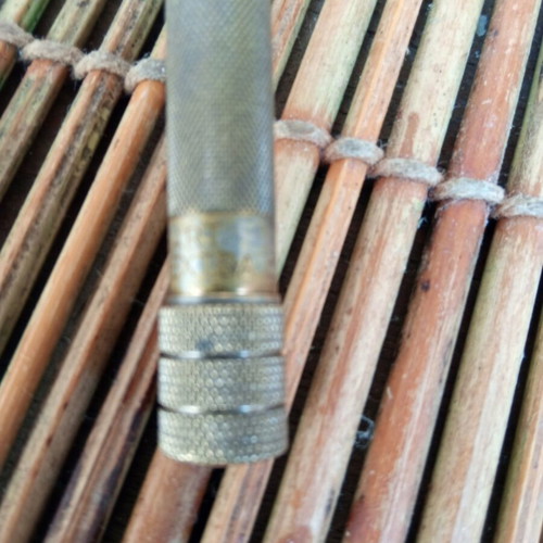Rotbart Mond-Extra vintage open comb razor from 1930s