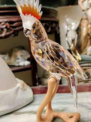 Rare Large Pink Swarovski Parrot Like New