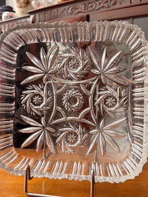 Crystal serving platter like new, 22cm