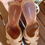 Leather Tampa sandals with wooden platform, like new, size 37