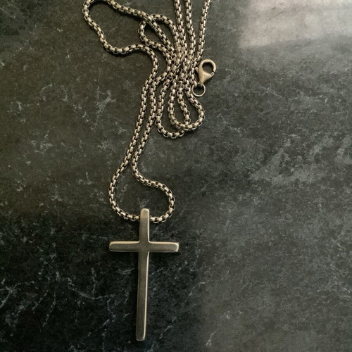 316L Steel Cross and Chain like new, silver color