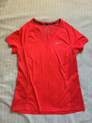 Nike Dry Miler V-Neck Running Shirt, red, size M