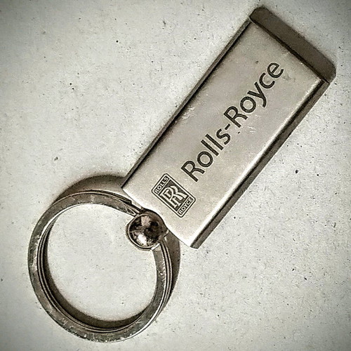 Rolls-Royce keychain like new, silver with pearl finish