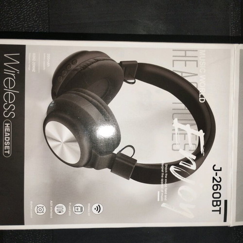 Wireless headphones like new with charger and case