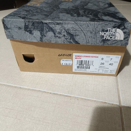 North Face boots new, size 40, blue