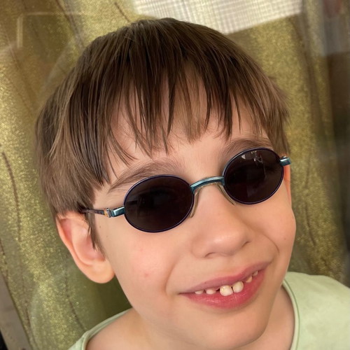 Disney Kids Sunglasses Used, Folding, Up to 7 Years
