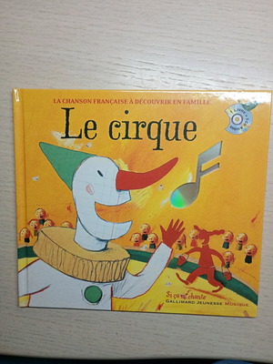 Le Cirque French Book new with songs and CD