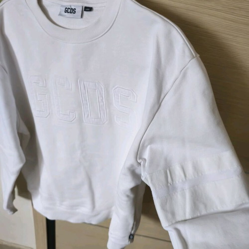 GCDS sweatshirt like new, size L, white