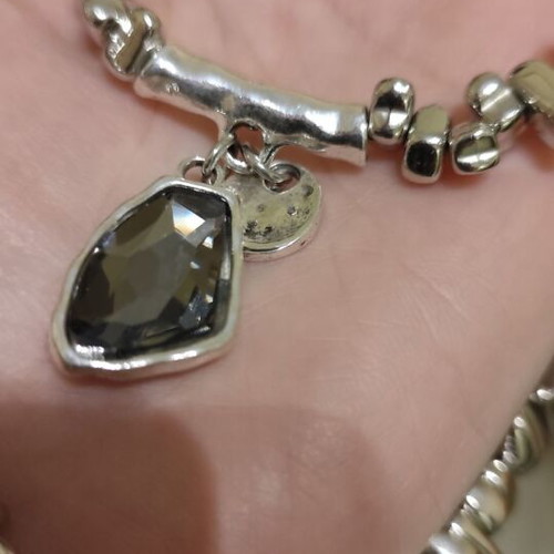 Silver necklace and bracelet set with black stone new