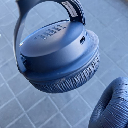 JBL Tune BT520 headphones like new, blue, wireless