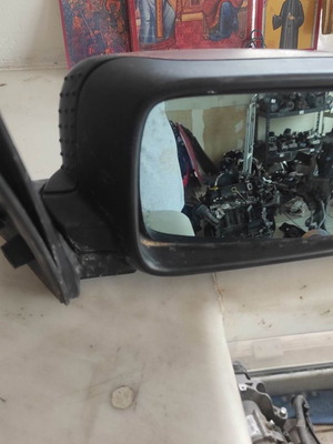 Десен електрически огледал за BMW E36 '92-'98 4-пинов употребяван