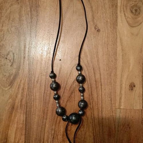 Long handmade necklace with beads like new, black and gray
