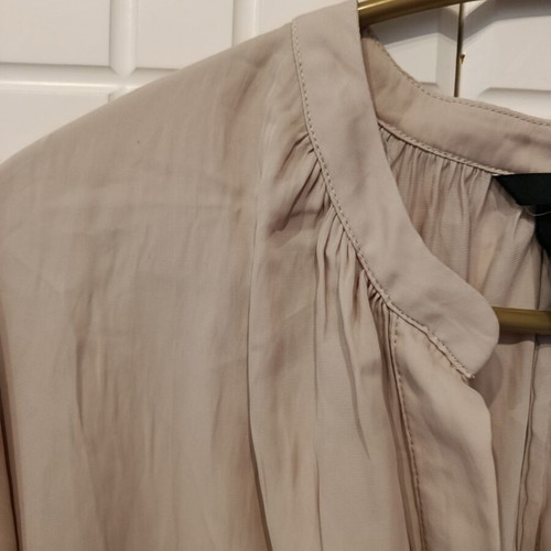 H&M women's top beige size XL like new