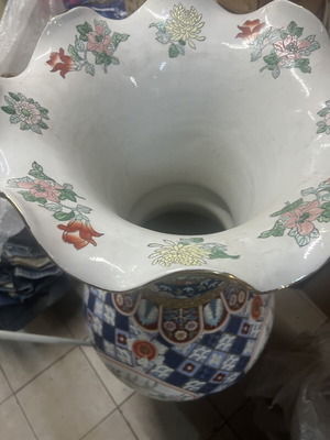 Satsuma vase new, height 1 meter and 350 cm