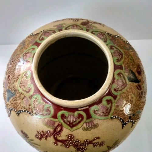 Satsuma vases used, 2 large, height 25 cm