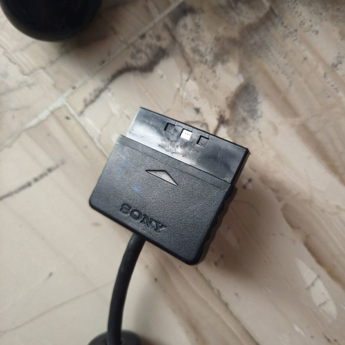 PlayStation 2 controller used, untested