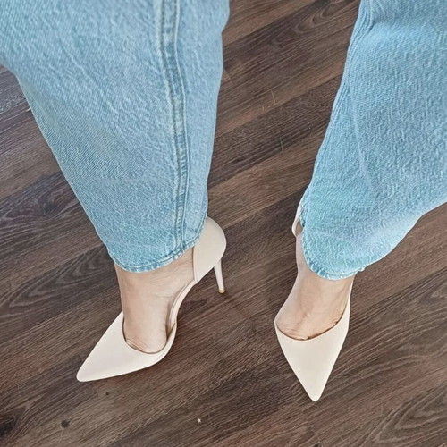Beige pumps size 38 new